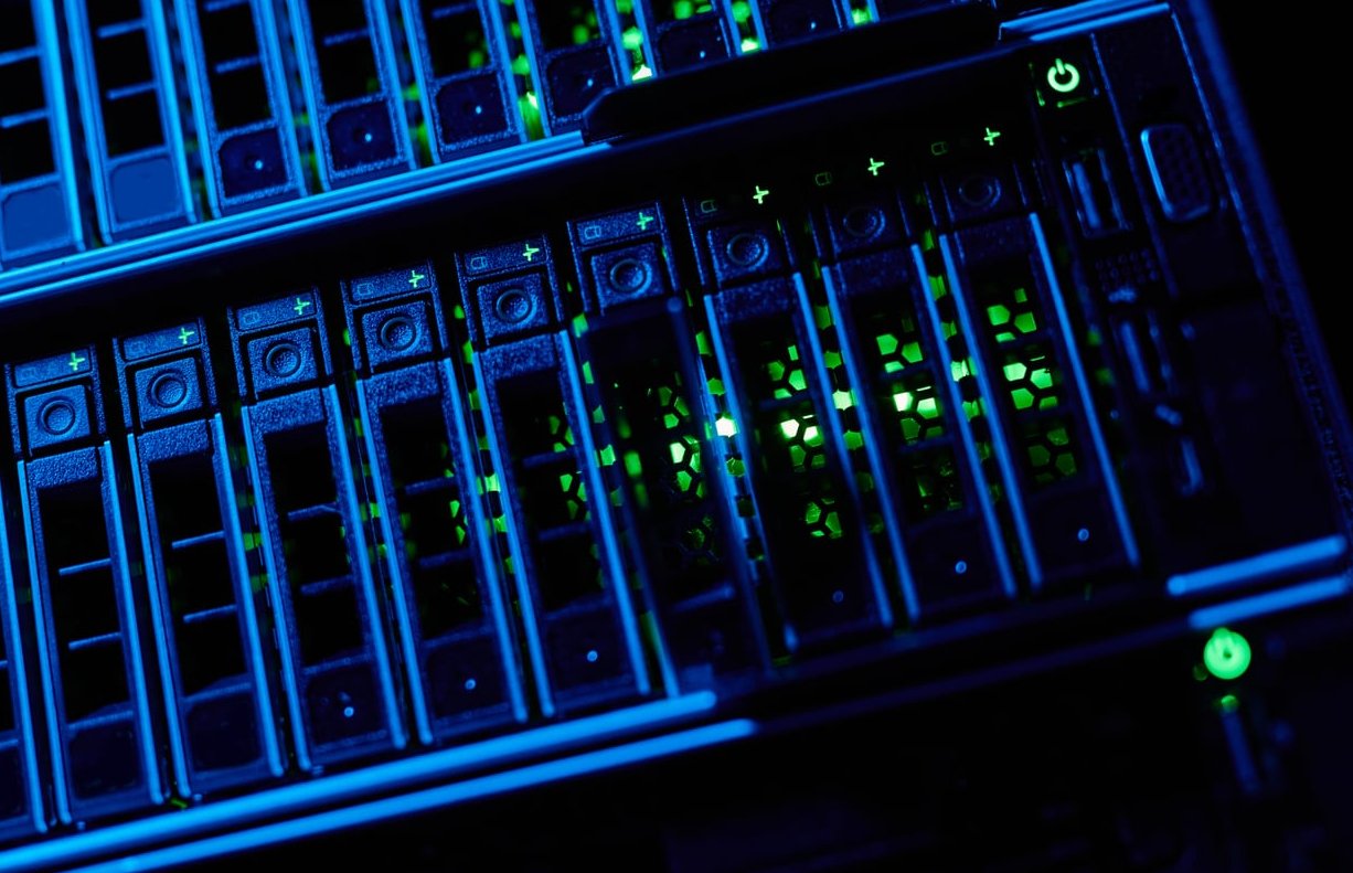 database migration servers